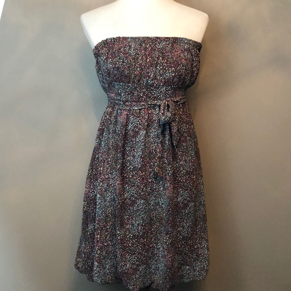 Strapless dress